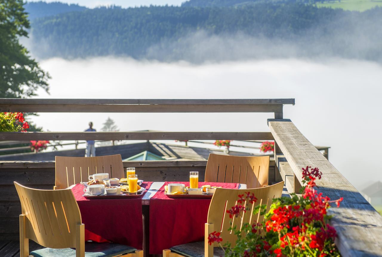 Evasion Tonique Hotel Villers-le-Lac Luaran gambar