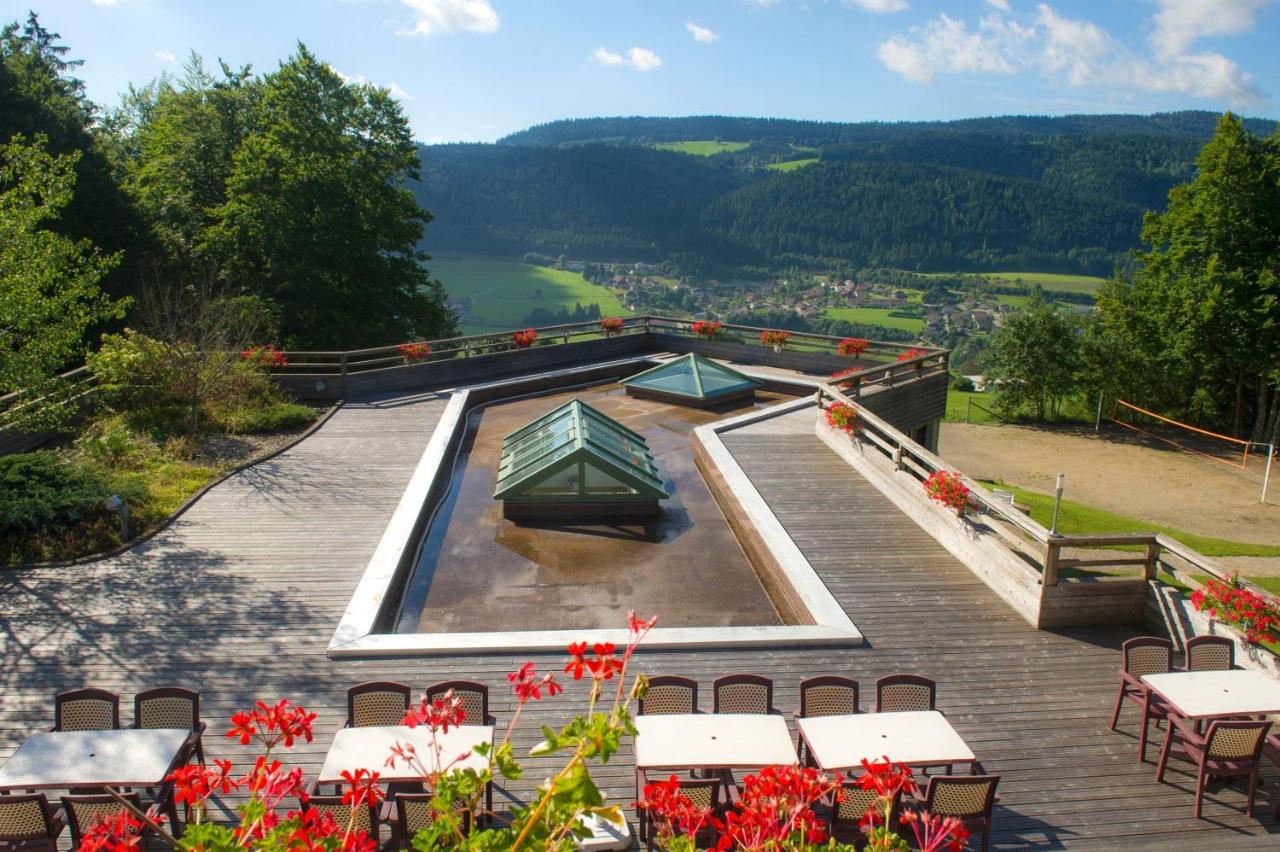 Evasion Tonique Hotel Villers-le-Lac Luaran gambar